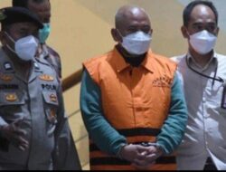 Ma Resmi menolak kasasi Wali Kota Bekasi. Pepen tetap dihukum 12 tahun penjara, namun pencabutan hak politik turun menjadi tiga tahun dari sebelumnya lima tahun.