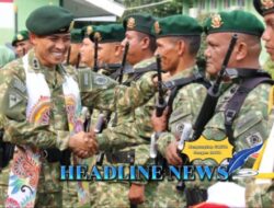 Tradisi Pelepasan Letkol Inf Rinto Wijaya Sebagai warga Yonif 514 Dengan Penuh Suka Cita