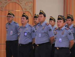 Seluruh jajaran petugas Rutan Situbondo mengikuti apel pagi bersama Menkumham RI secara virtual