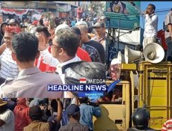 Ribuan Warga Desak Penangkapan Bupati Karna, Aksi Berlangsung Damai walau sempat Diwarnai Kericuhan