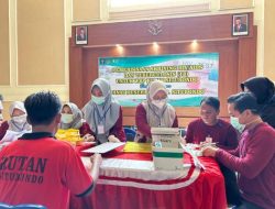 Dalam rangka deteksi dini penyebaran Virus Tuberkulosis (TB) dan HIV/AIDS Rutan Situbondo gelar Gelar Screening TB dan pemeriksaan HIV/AIDS kepada Seluruh Tahanan dan Napi