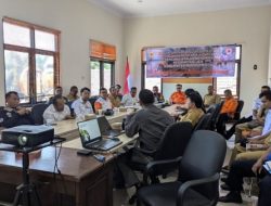 MEWAKILI ADM PERHUTANI BONDOWOSO, DARMAN ASPER KBKPH SUKOSARI, HADIRI FGD PENANGGULANGAN BENCANA BANJIR BANDANG
