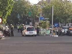 Advokat Muda Hendriansyah S.H.MH Soroti Razia Polisi di Tikungan Lampu Merah Situbondo