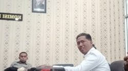 LSM SITI JENAR Desak DPRD Situbondo Hentikan Stockpile Sawdust, Tuduh Komisi III Tak Bela Rakyat