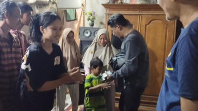 Pimpinan Redaksi PT Siti Jenar Group dan Tokoh Besuki Petang Ini Kunjungi Rumah Duka, Serahkan Santunan dan Doa