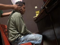 Besuki Diguncang Teror Clurit! Pemuda Mabuk Ngamuk, Tantang Dan Ancam Bunuh Owner Artha LDT Beserta Asistennya Warga yang berada di lokasi kejadian Lari Tunggang Langgang, Jalan Lumpuh, Polisi Turun Tangan Tanpa Ampun