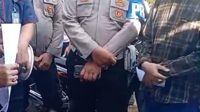 Eksekusi Tambak Kalianget Berlangsung Tegang, Warga Pertahankan Lahan Garapan 29 Tahun