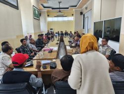 DPRD Situbondo Turun Tangan, Polemik HGU Tambak Karangmalang Memanas di Ruang Audiensi. 